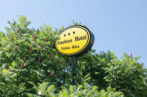 Amadeus Hotel Zielona Gora Exteriör bild